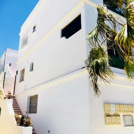 Belinda With Sea View, Sat-tv, Wifi, Only 200m From Playa Grande *